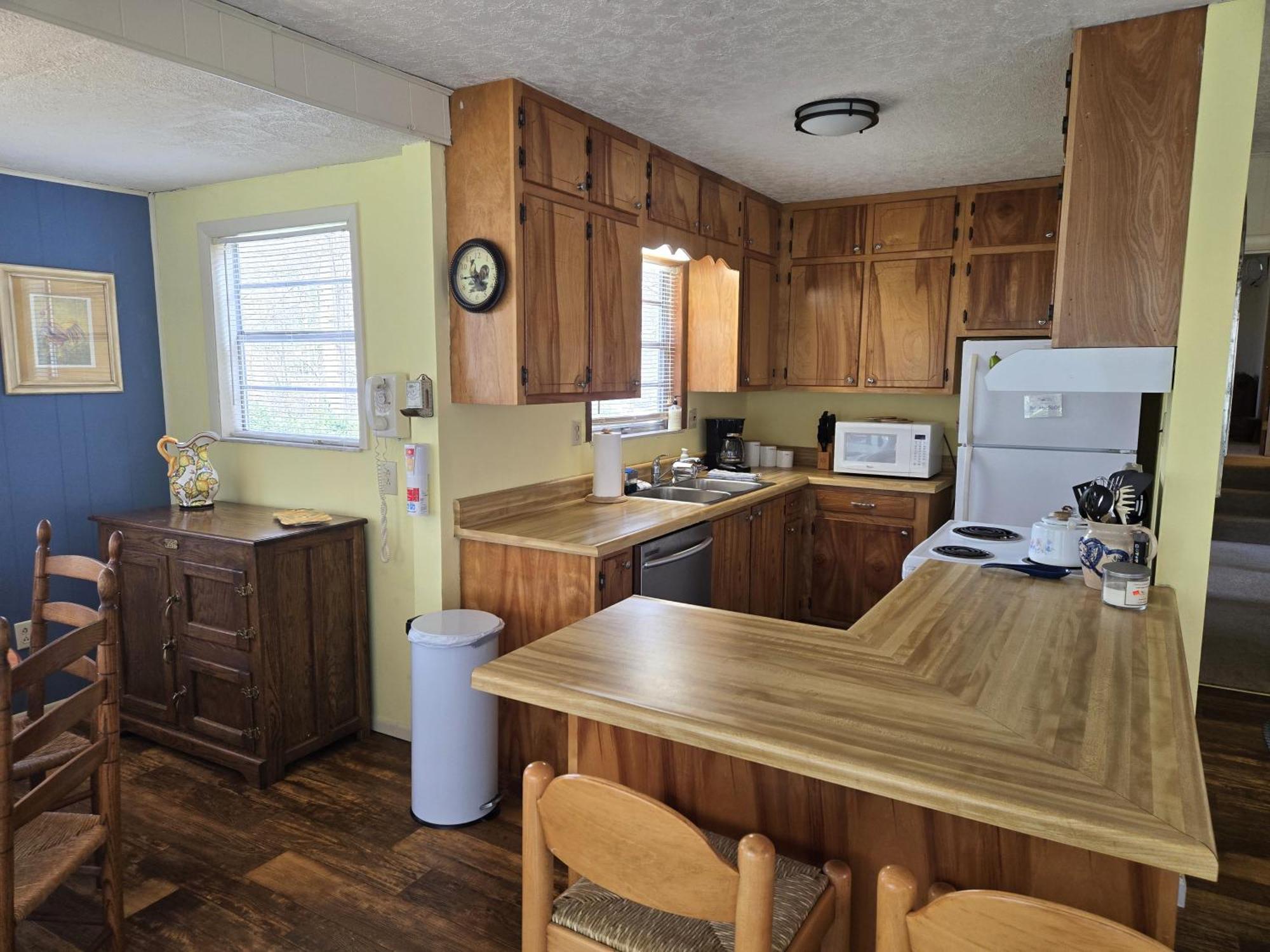Bryson City Creekside Home With Hot Tub- 3 Bedroom-2 Bath Home Luaran gambar